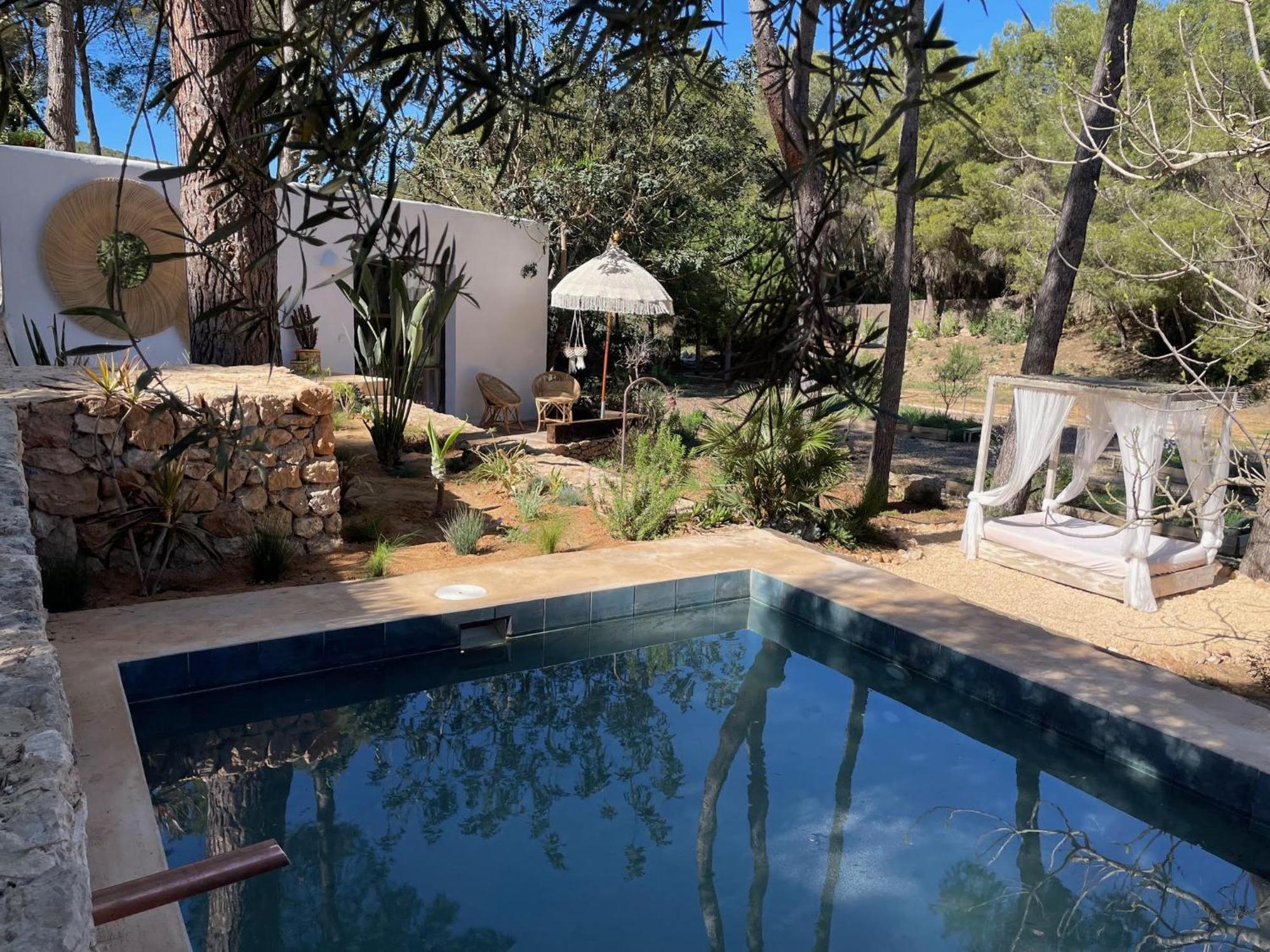 Ipunga Ibiza - Adults Only Vila Cala Llonga  Exterior foto